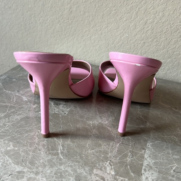 Light Pink Barbie shoes - Picture 4 of 6